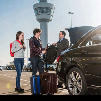 Toronto Airport Taxi Premium Toronto Airport Taxi ensuring timely, and hassle-free travel with expert chauffeurs.